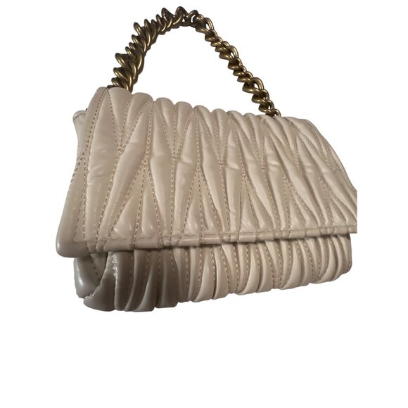 Montana West Quilted Leather Handbag With Chain Strap & Magnetic Closure - Picture 2 of 7